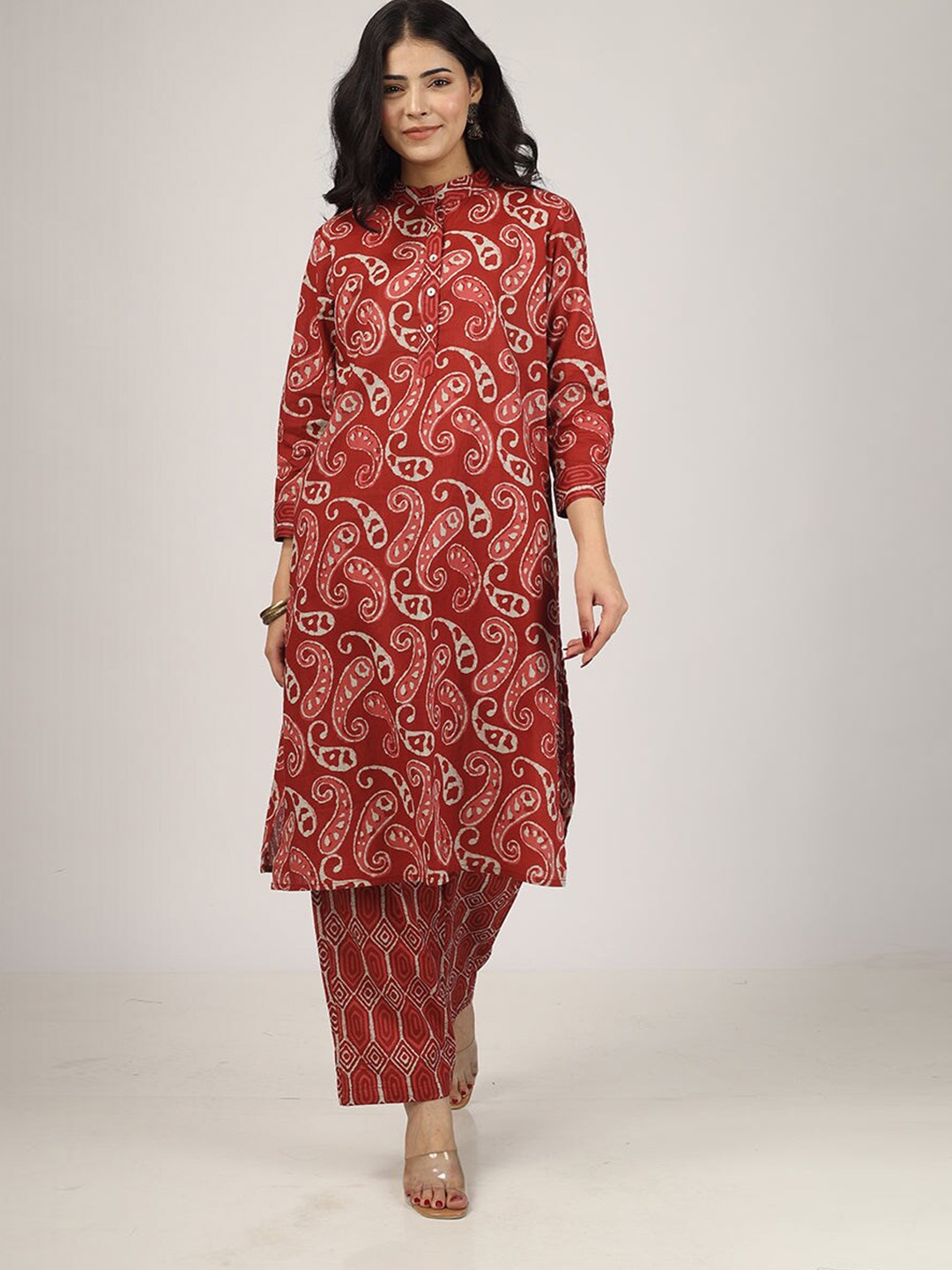 

HUE & HIDE Paisley Printed Pure Cotton Kurta With Trouser, Maroon