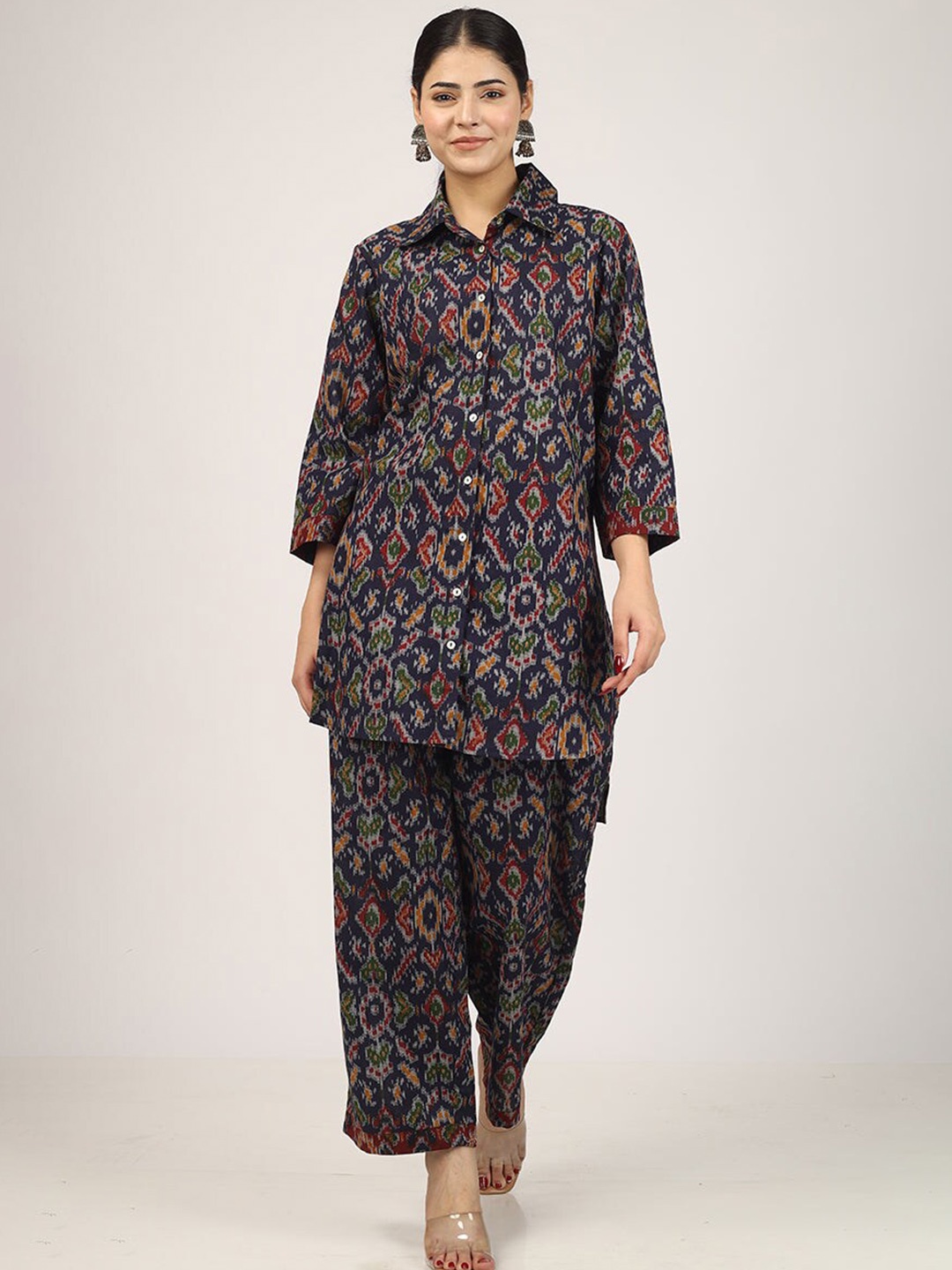 

HUE & HIDE Ethnic Motifs Printed Shirt Collar Pure Cotton Straight Long Shirt & Trouser, Blue