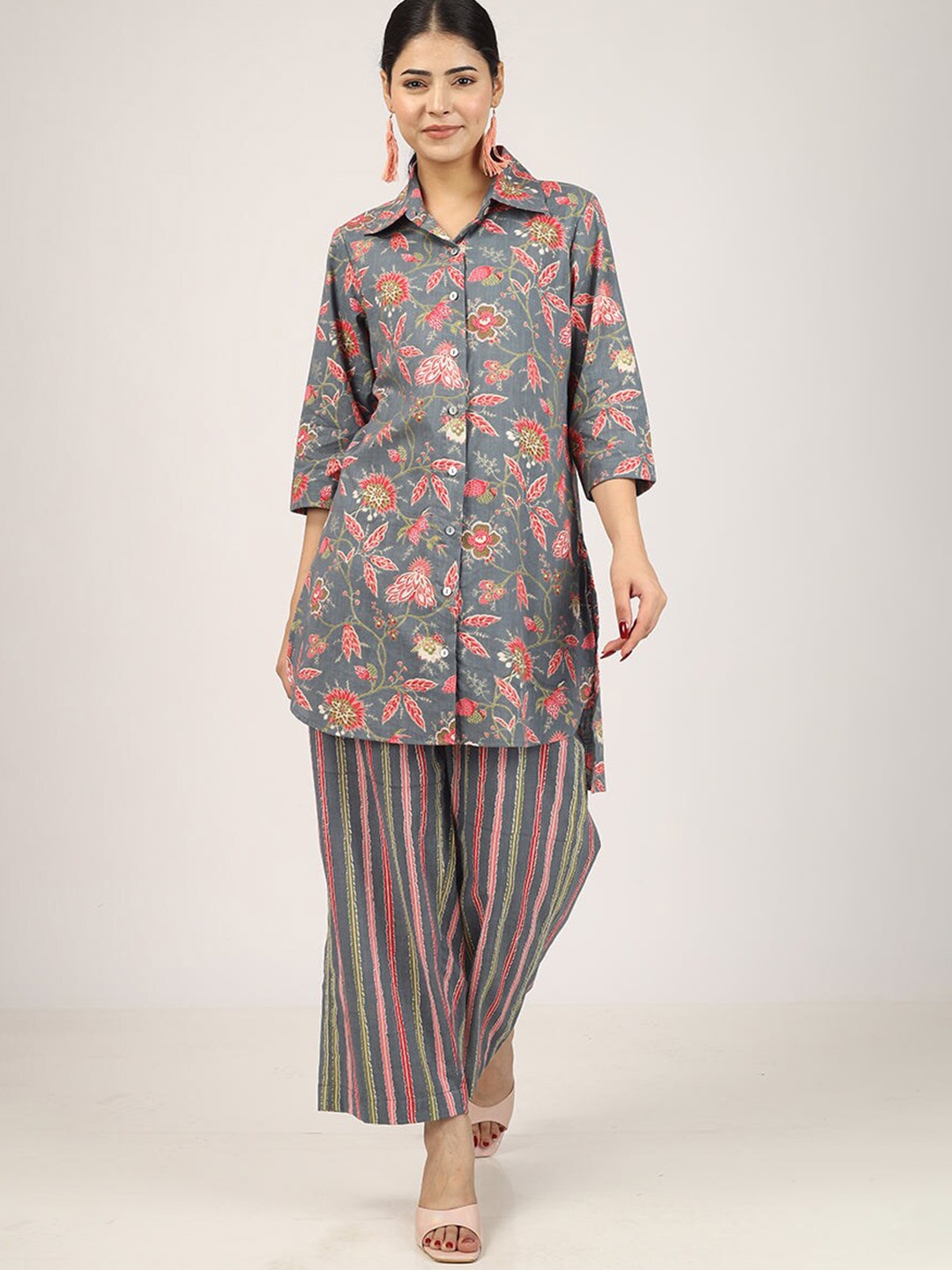 

HUE & HIDE Floral Printed Shirt With Plazzo, Grey
