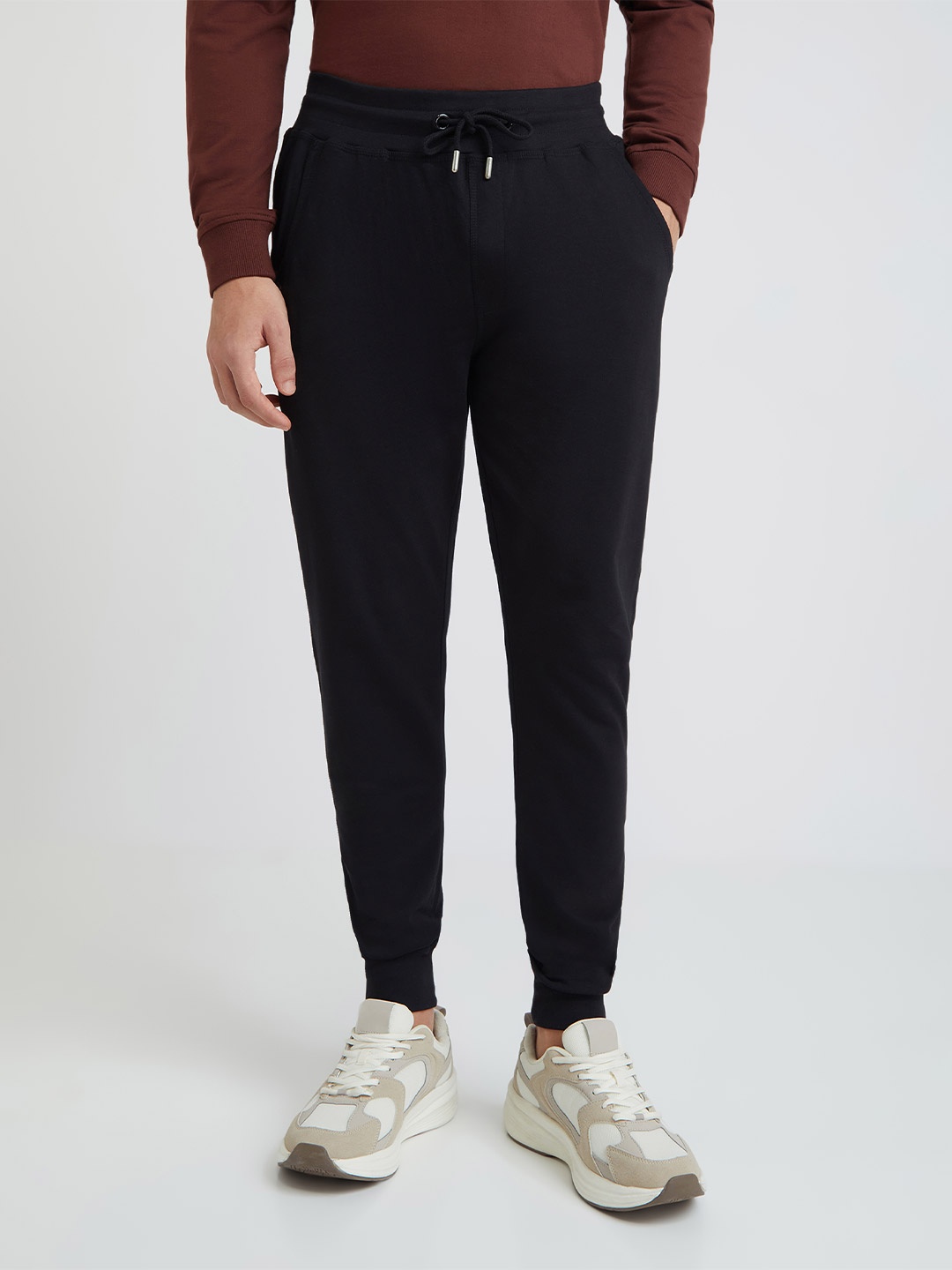 ColorPlus Men Mid-Rise Joggers, Black