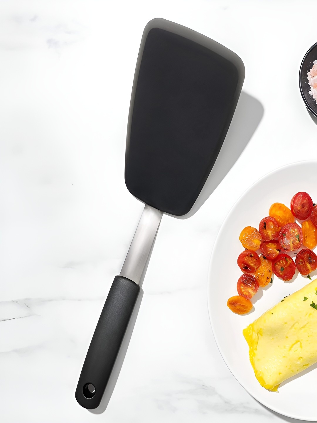 

P-Plus International Black Stainless Steel & Silicone Turner Spatula