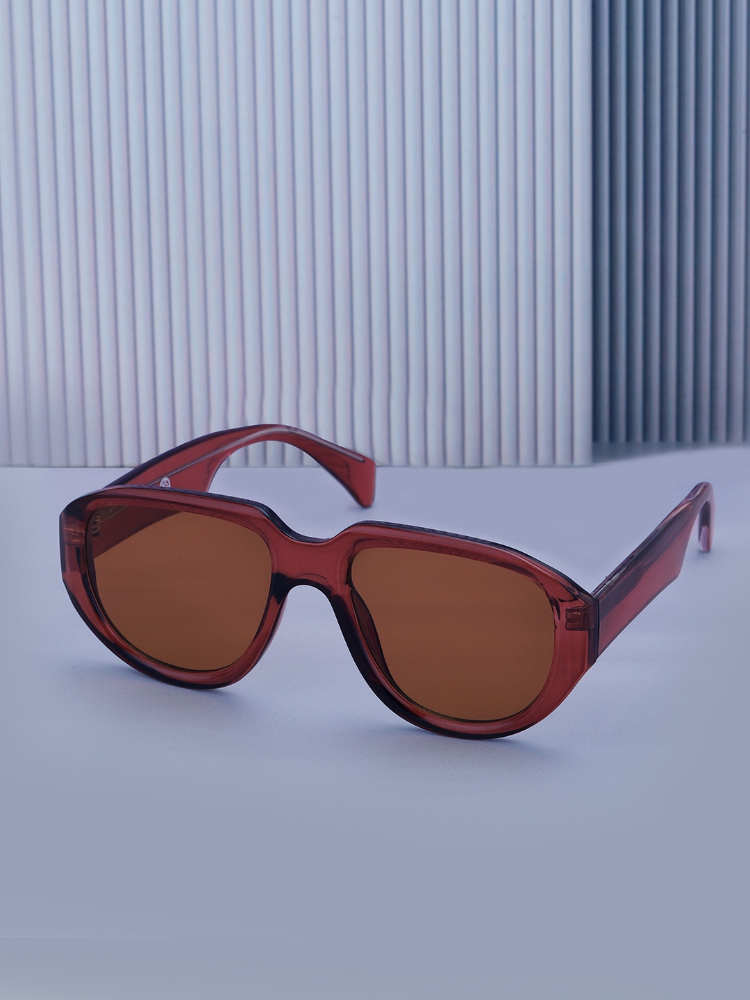 

Carlton London Women Oversized Sunglasses with UV Protected Lens, Brown