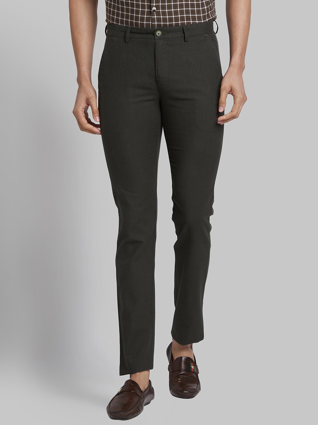 

Park Avenue Men Mid-Rise Super Cotton Slim Fit Trousers, Green