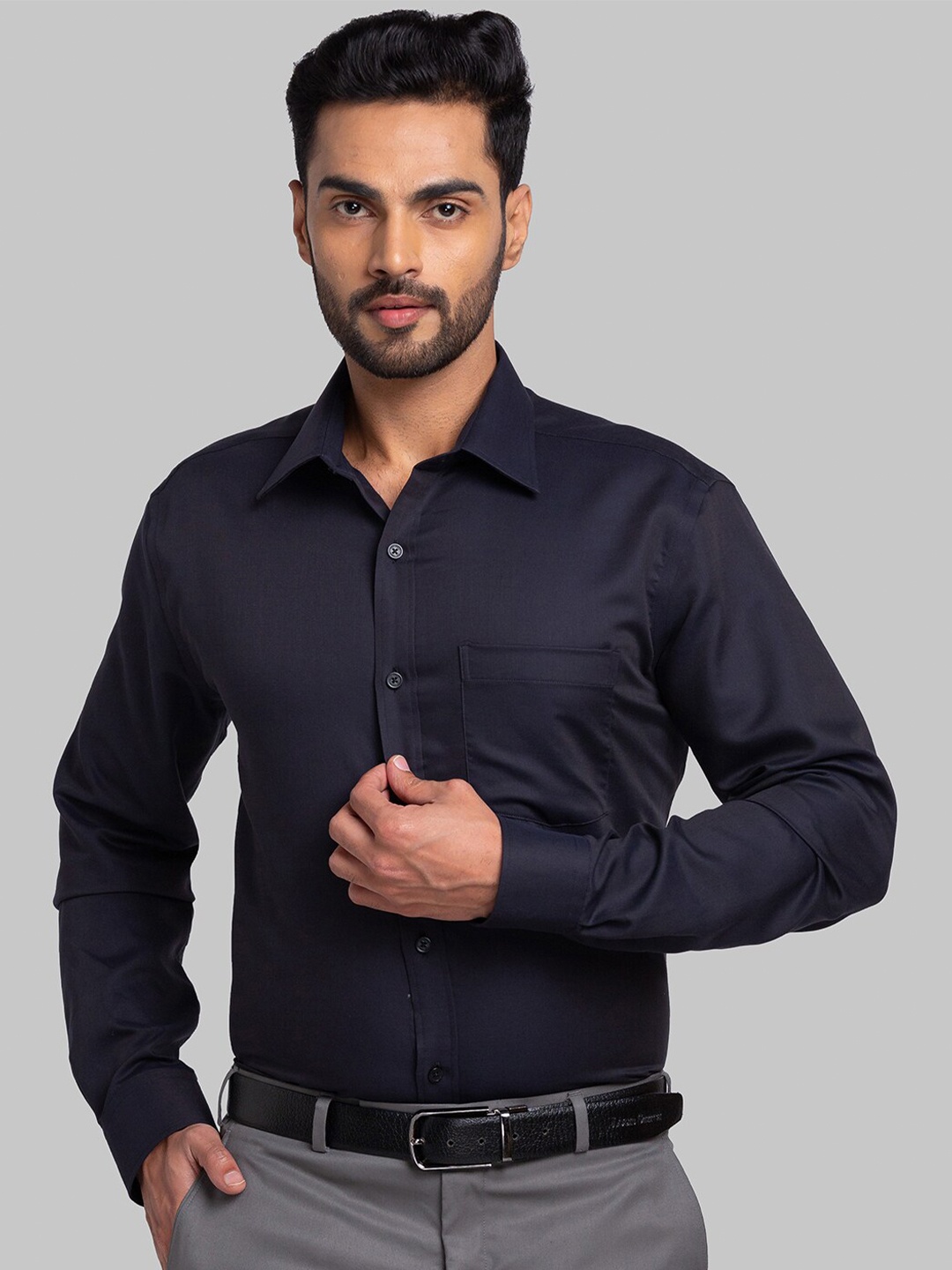 

Park Avenue Spread Collar Cotton Opaque Formal Shirt, Black