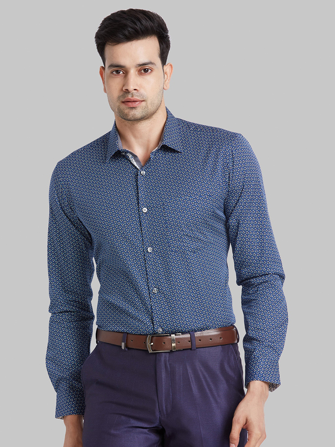 

Park Avenue Spread Collar Long Sleeves Slim Fit Printed Cotton Formal Shirt, Blue