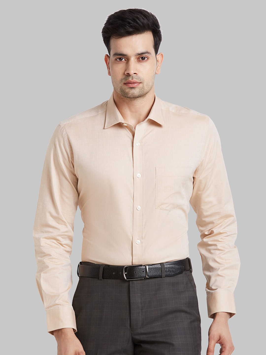 

Park Avenue Spread Collar Long Sleeves Regular Fit Cotton Formal Shirt, Beige
