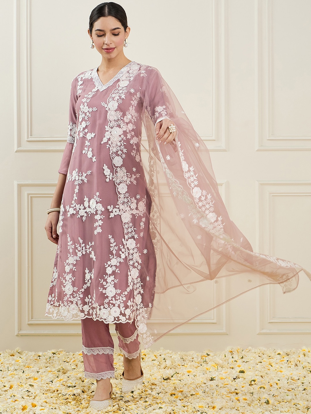 

ADORNIA Floral Embroidered V-Neck Regular Straight Kurta With Trousers & Dupatta, Mauve