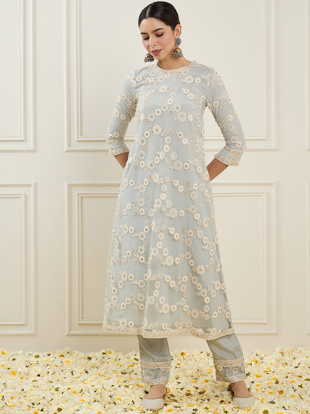 

ADORNIA Floral Embroidered Round Neck Regular A-Line Kurta & Trousers, Grey
