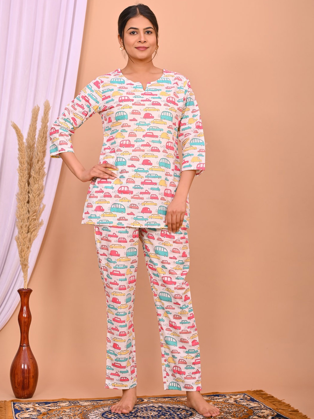 

DHANOTA Conversational Printed Pure Cotton Night suit, White
