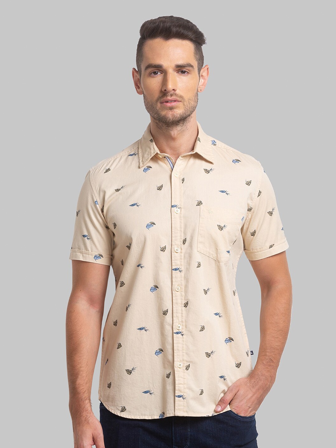 

Parx Men Slim Fit Printed Spread Collar Short Sleeves Casual Shirt, Beige