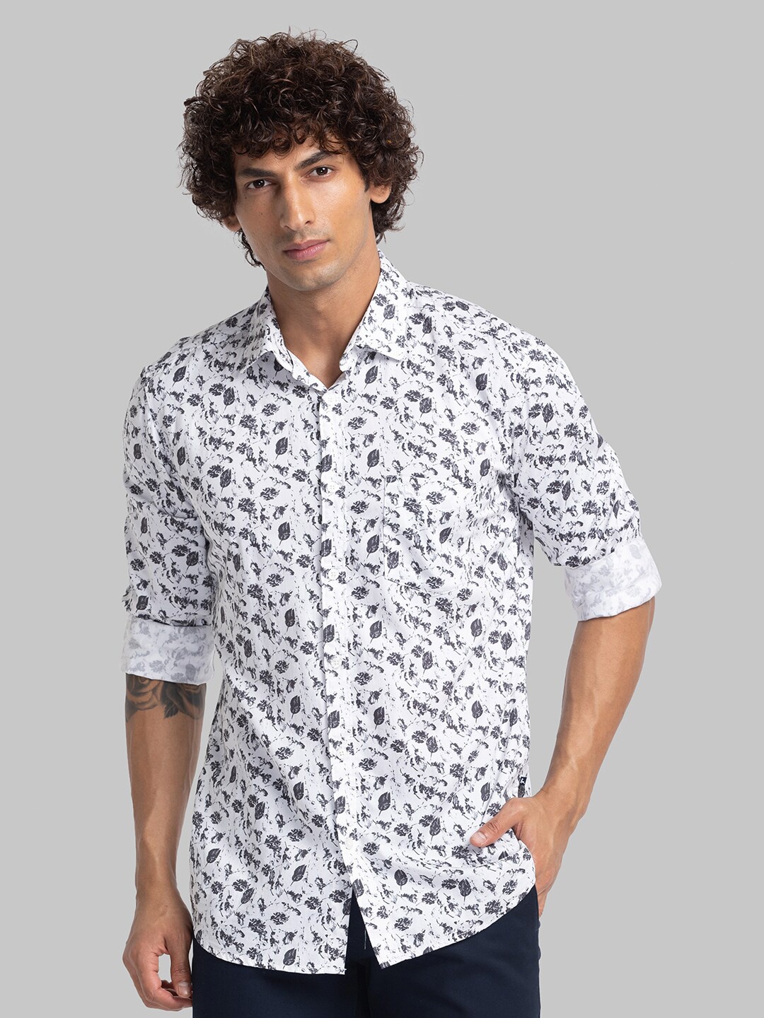 

Parx Slim Fit Floral Printed Cotton Casual Shirt, Black