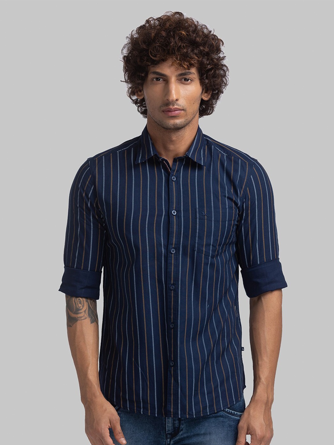 

Parx Slim Fit Vertical Stripes Opaque Cotton Casual Shirt, Blue