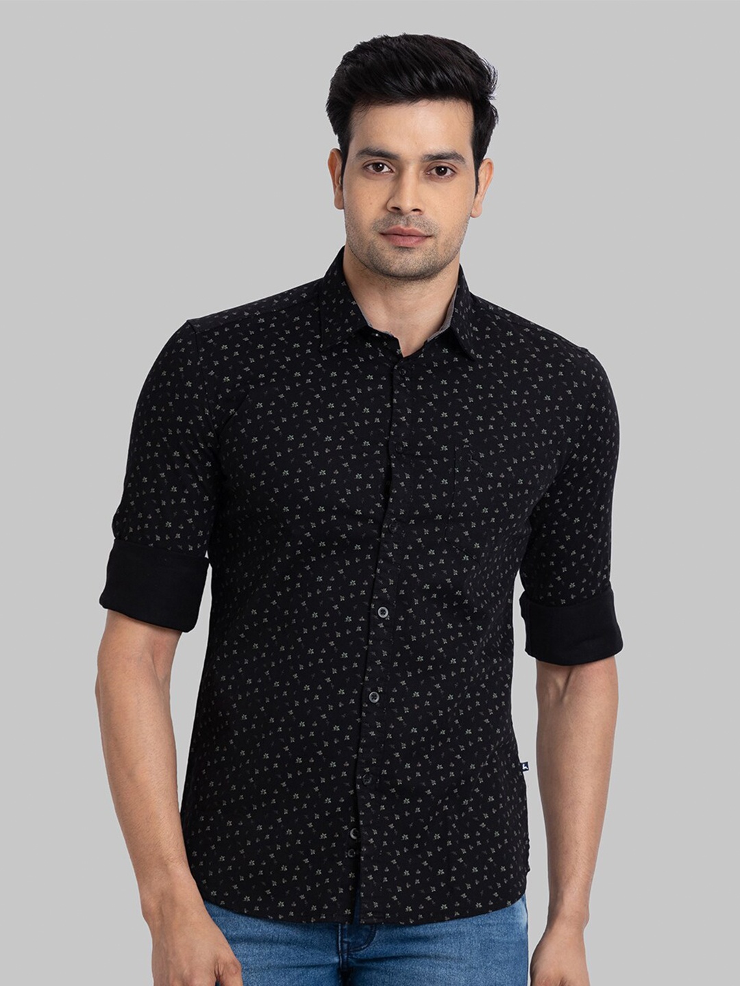 

Parx Slim Fit Micro Ditsy Printed Opaque Cotton Casual Shirt, Black