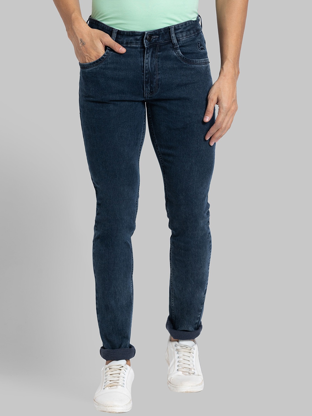 

Parx Men Tapered Fit Low-Rise Light Fade Stretchable Jeans, Black
