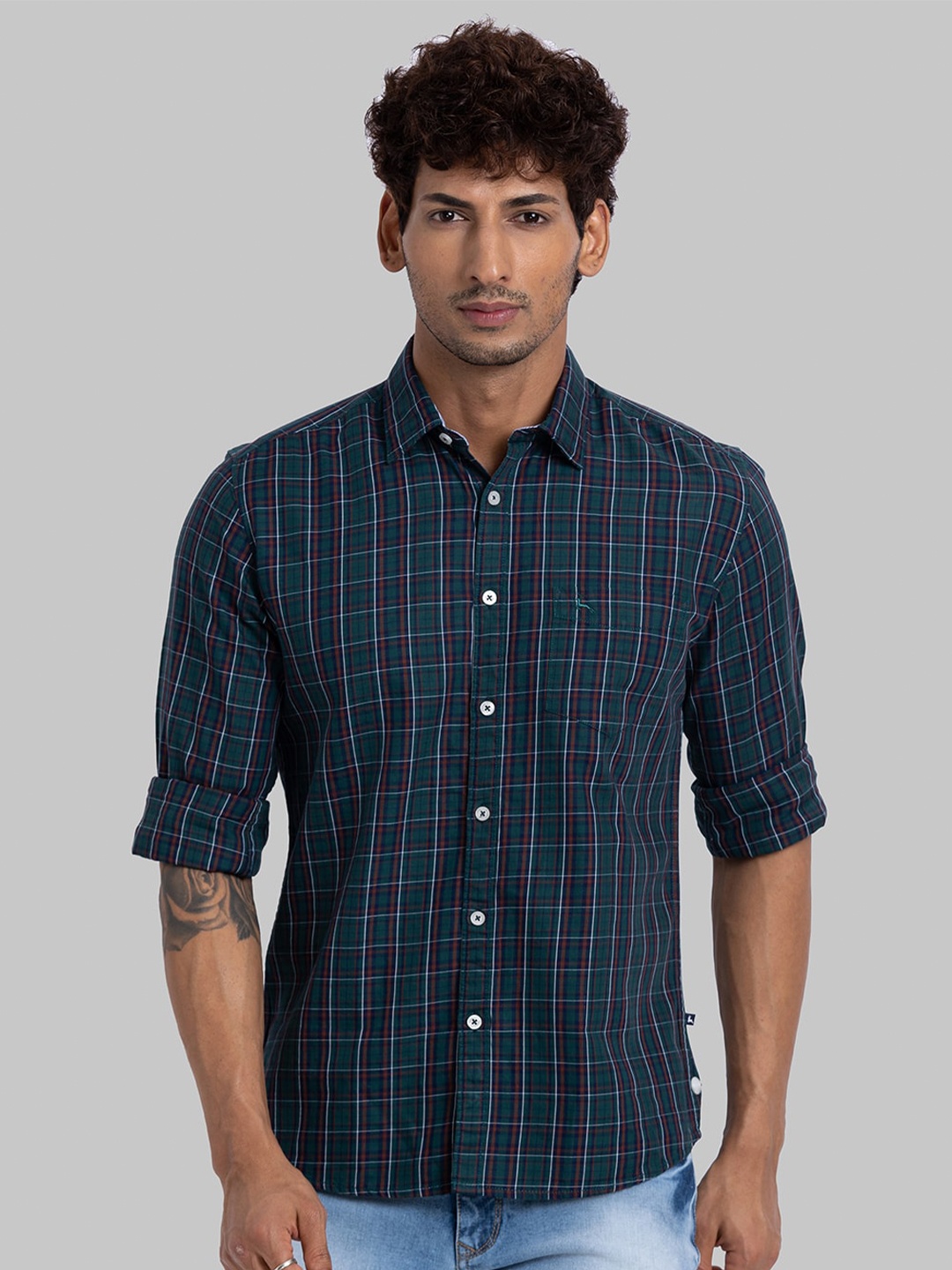 

Parx Slim Fit Long Sleeves Spread Collar Cotton Opaque Checked Casual Shirt, Green