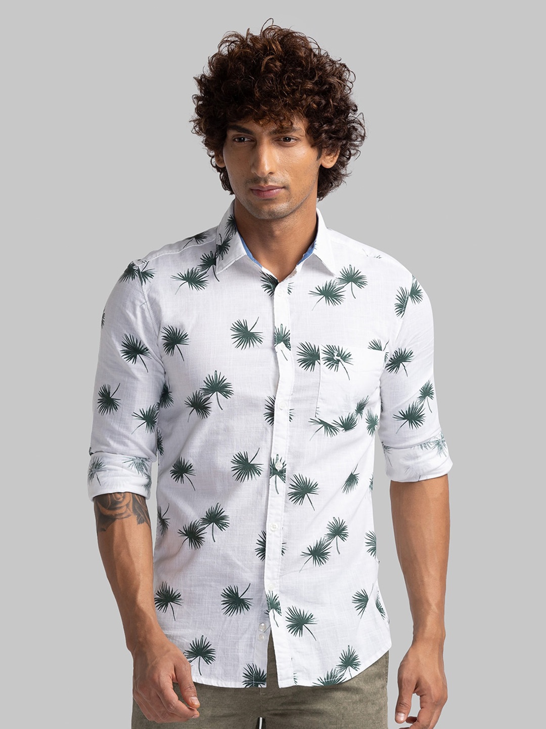 

Parx Slim Fit Floral Printed Cutaway Collar Pure Cotton Casual Shirt, White