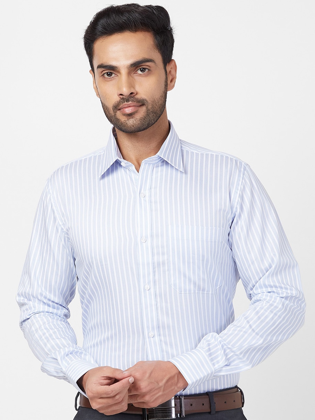 

Raymond Vertical Stripes Pure Cotton Contemporary Fit Formal Shirt, Blue