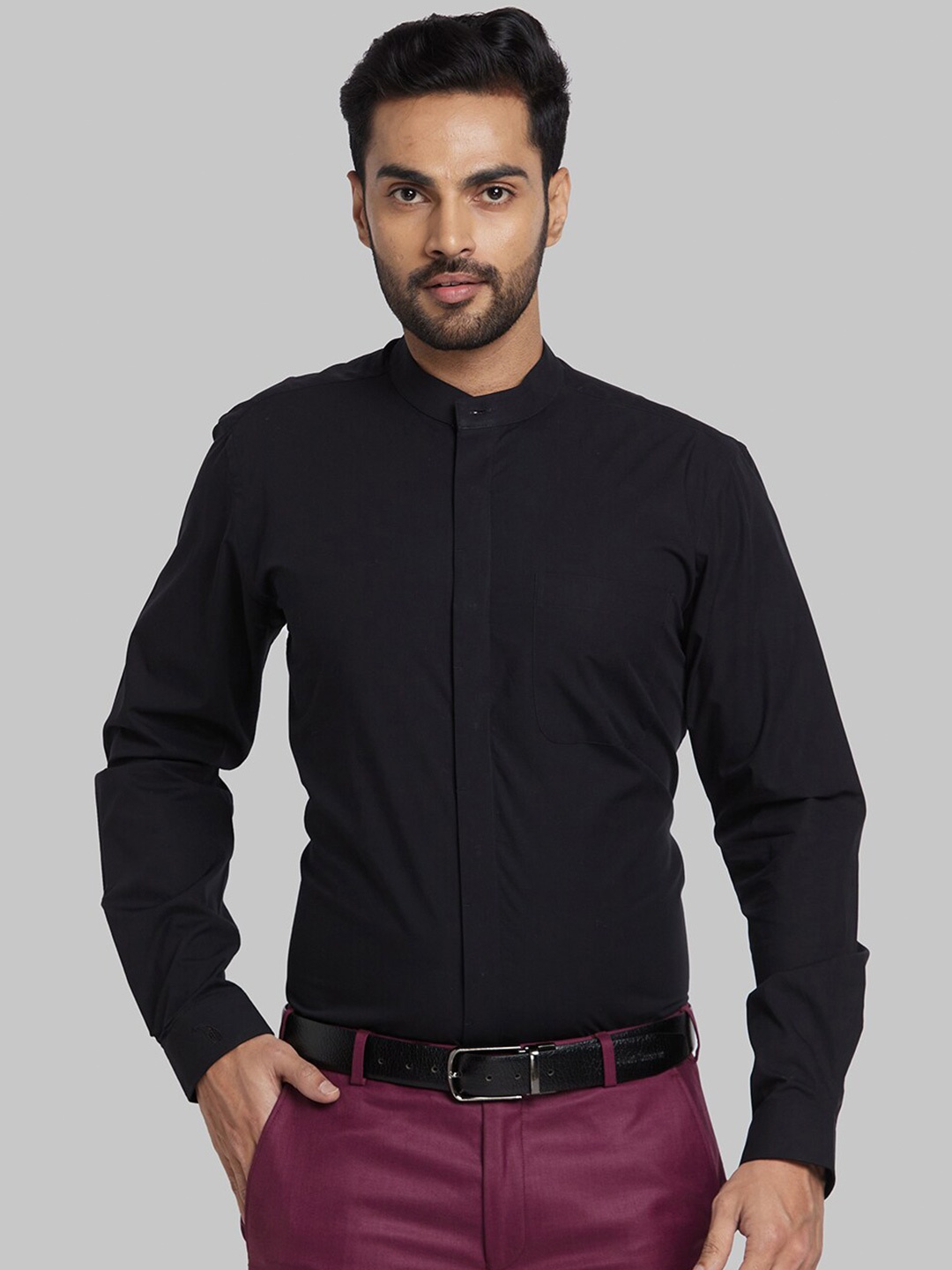 

Raymond Pure Cotton Contemporary Fit Formal Shirt, Black