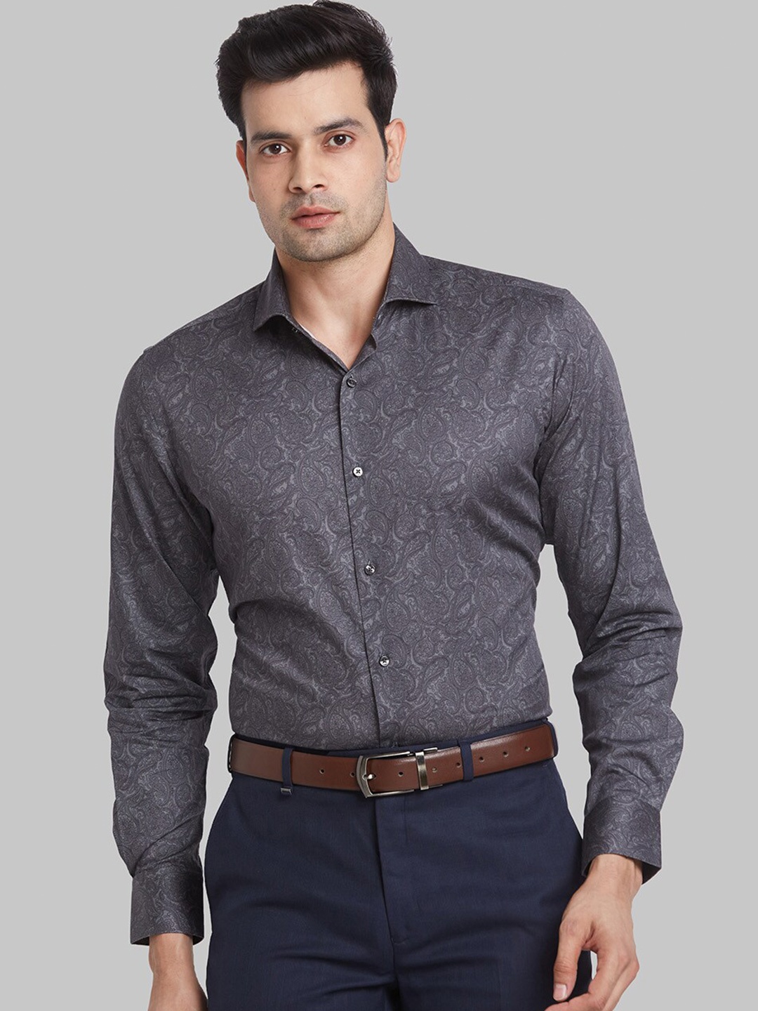 

Raymond Abstract Printed Pure Cotton Slim-Fit Formal Shirt, Grey