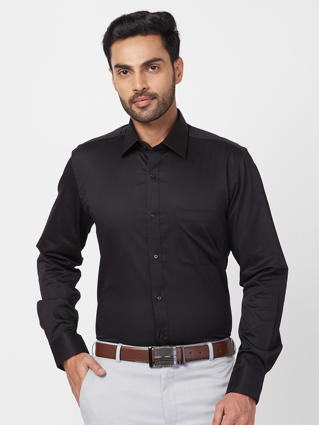 

Raymond Contemporary-Fit Cotton Formal Shirt, Black