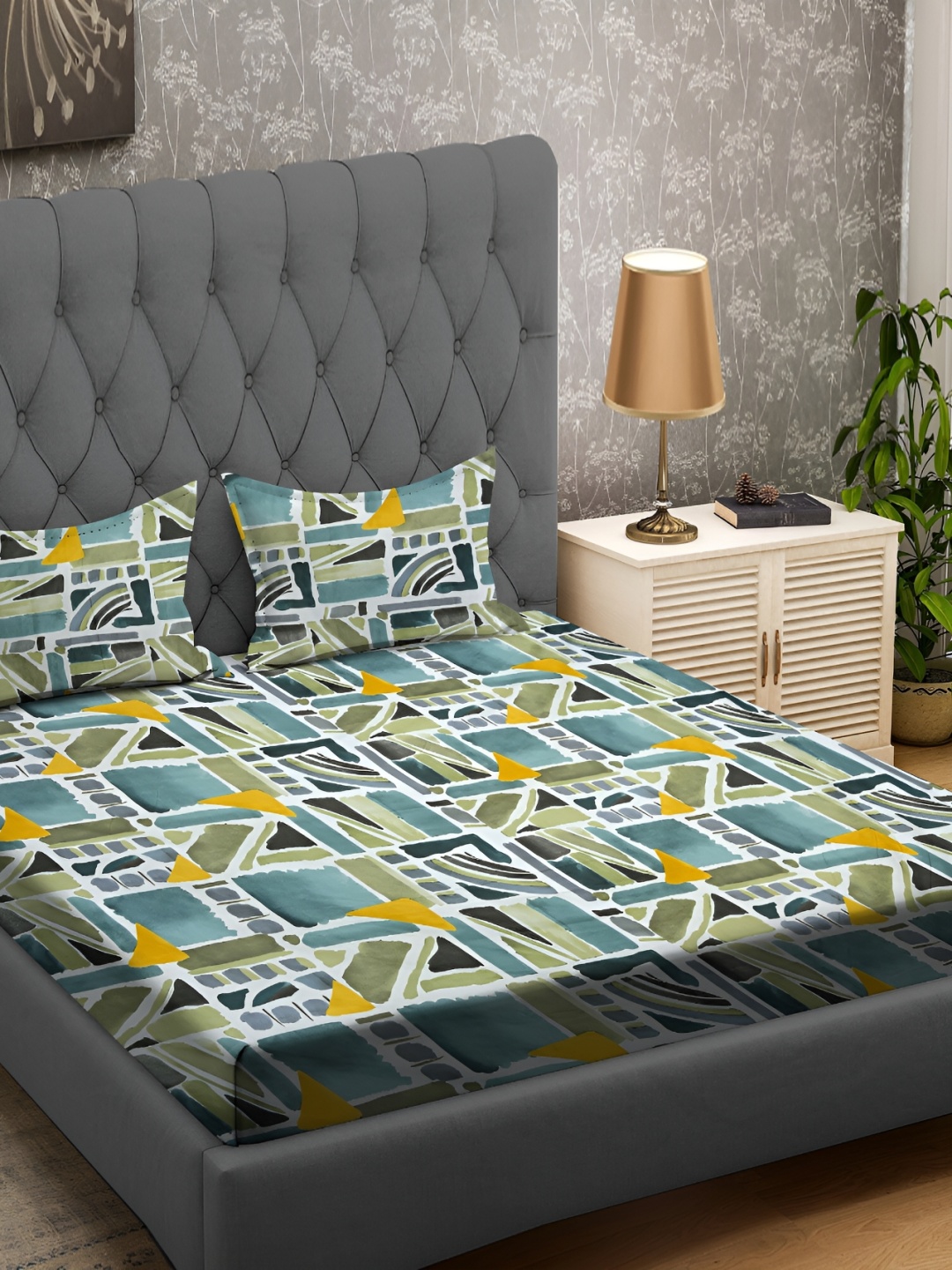 

RRC Green & Brown Abstract Printed 144 TC Queen Bedsheet with 2 Pillow Covers