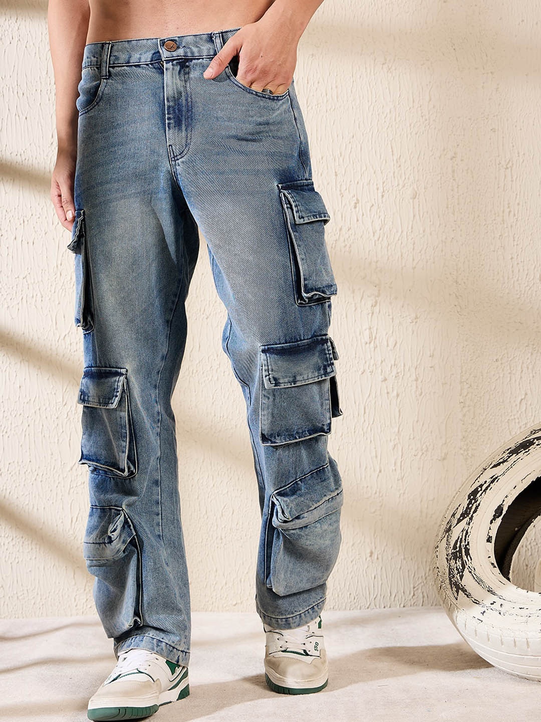 

FUGAZEE Men Relaxed Fit Cotton High-Rise Heavy Fade Jeans, Blue