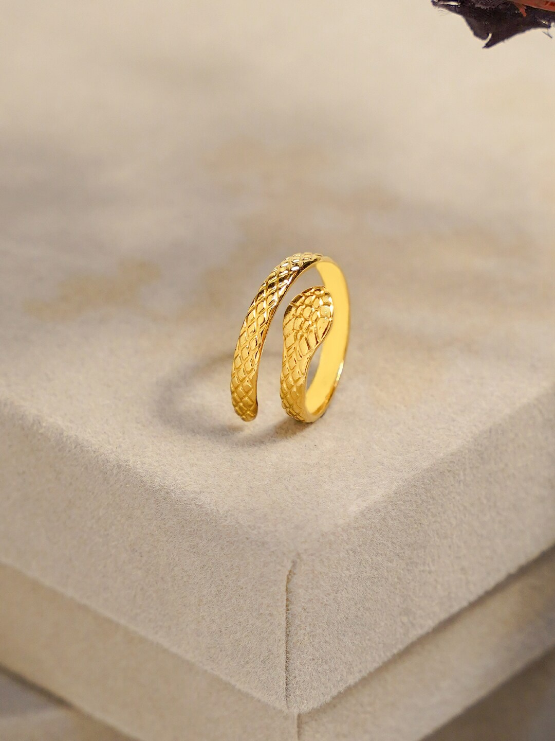 

SWASHAA 18KT Gold-Plated Nola Finger Ring