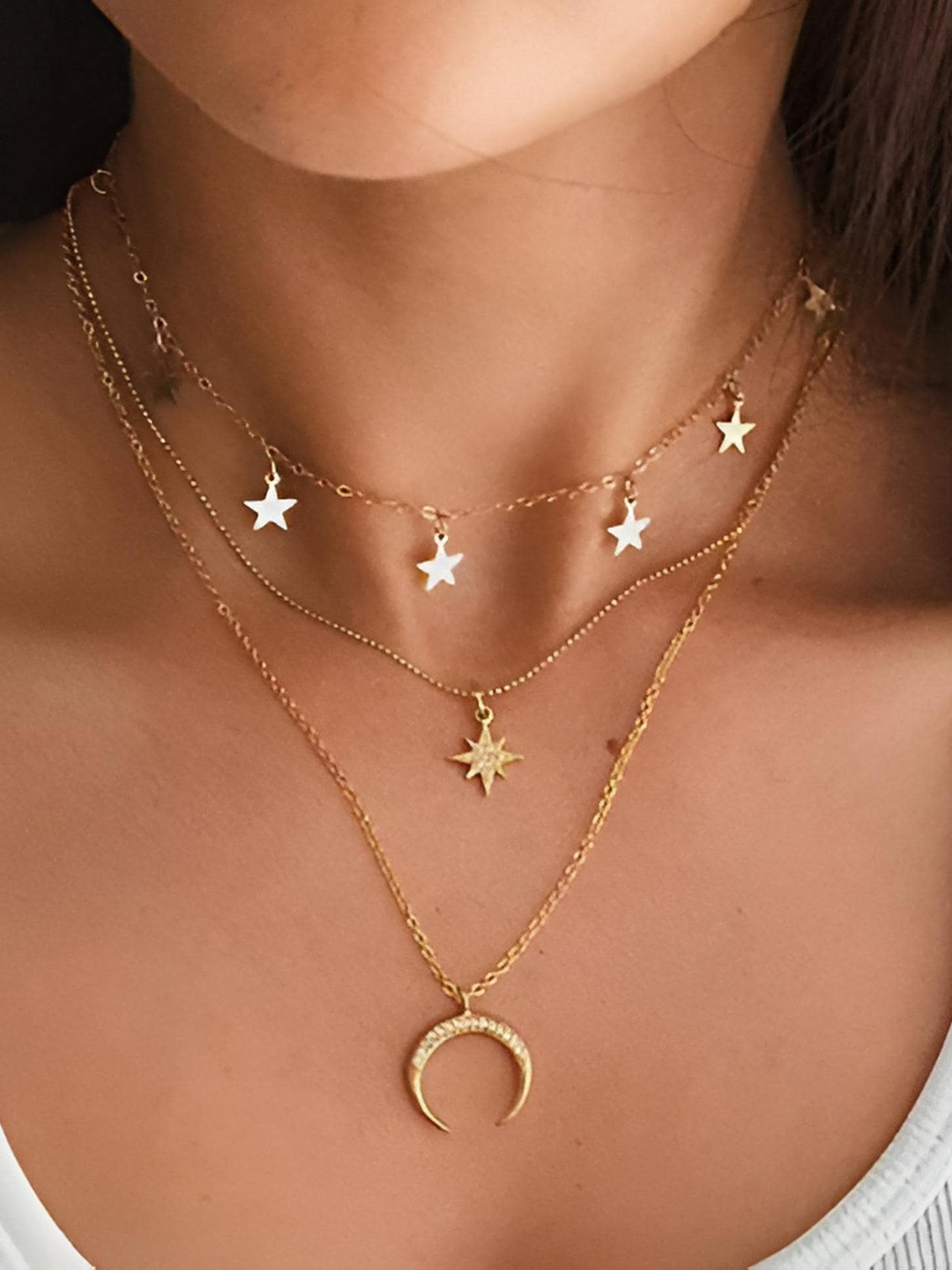 

Goho Gold-Plated Star Shaped Layered Pendant with Chain