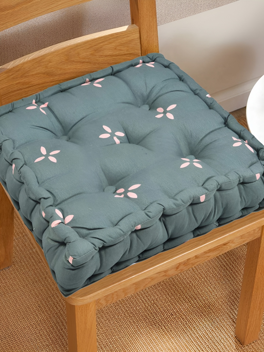 

RRC Grey Floral Printed Chair Pad