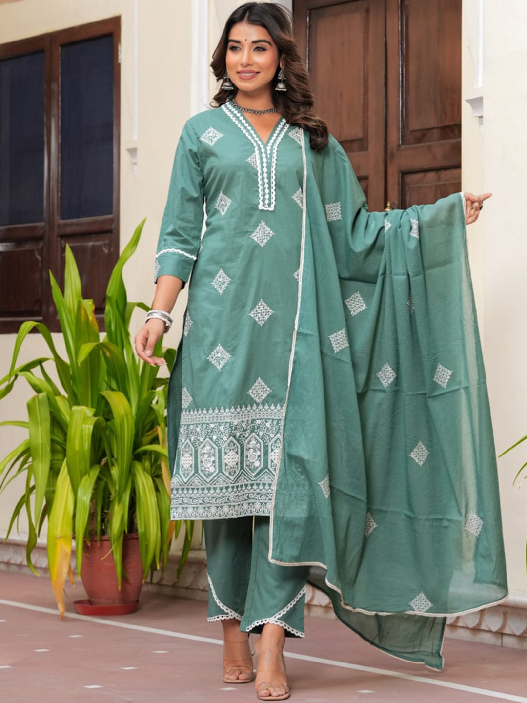 

KALINI Embroidered Regular Pure Cotton Straight Kurta with Trousers & Dupatta, Green