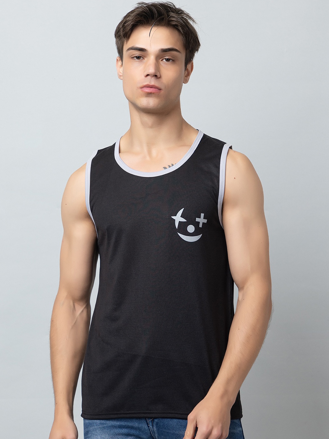 

Looks United Printed Cotton Innerwear Gym Vests LU-VEST005-BLACK