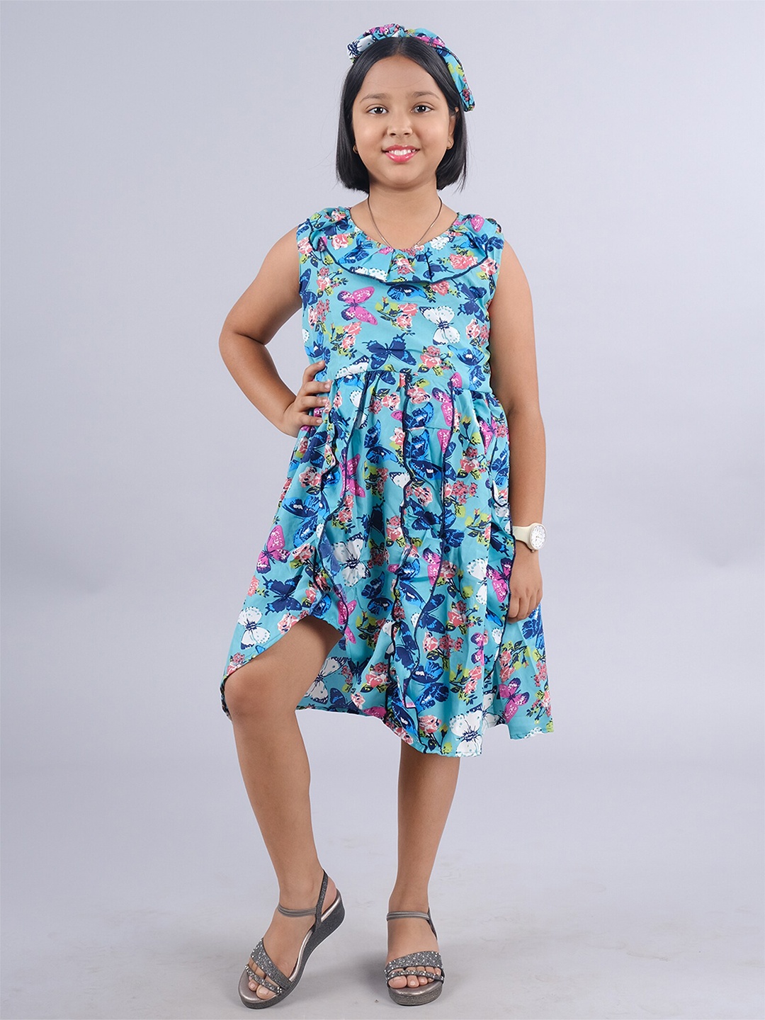 

KiddoPanti Girls Floral Printed Round Neck Sleeveless Fit & Flare Dress, Blue