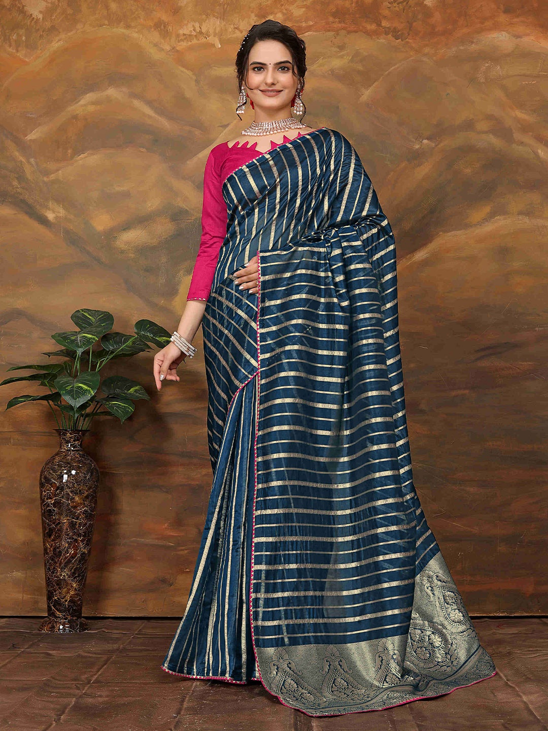 

Aagiri Woven Design Zari Organza Banarasi Saree, Turquoise blue