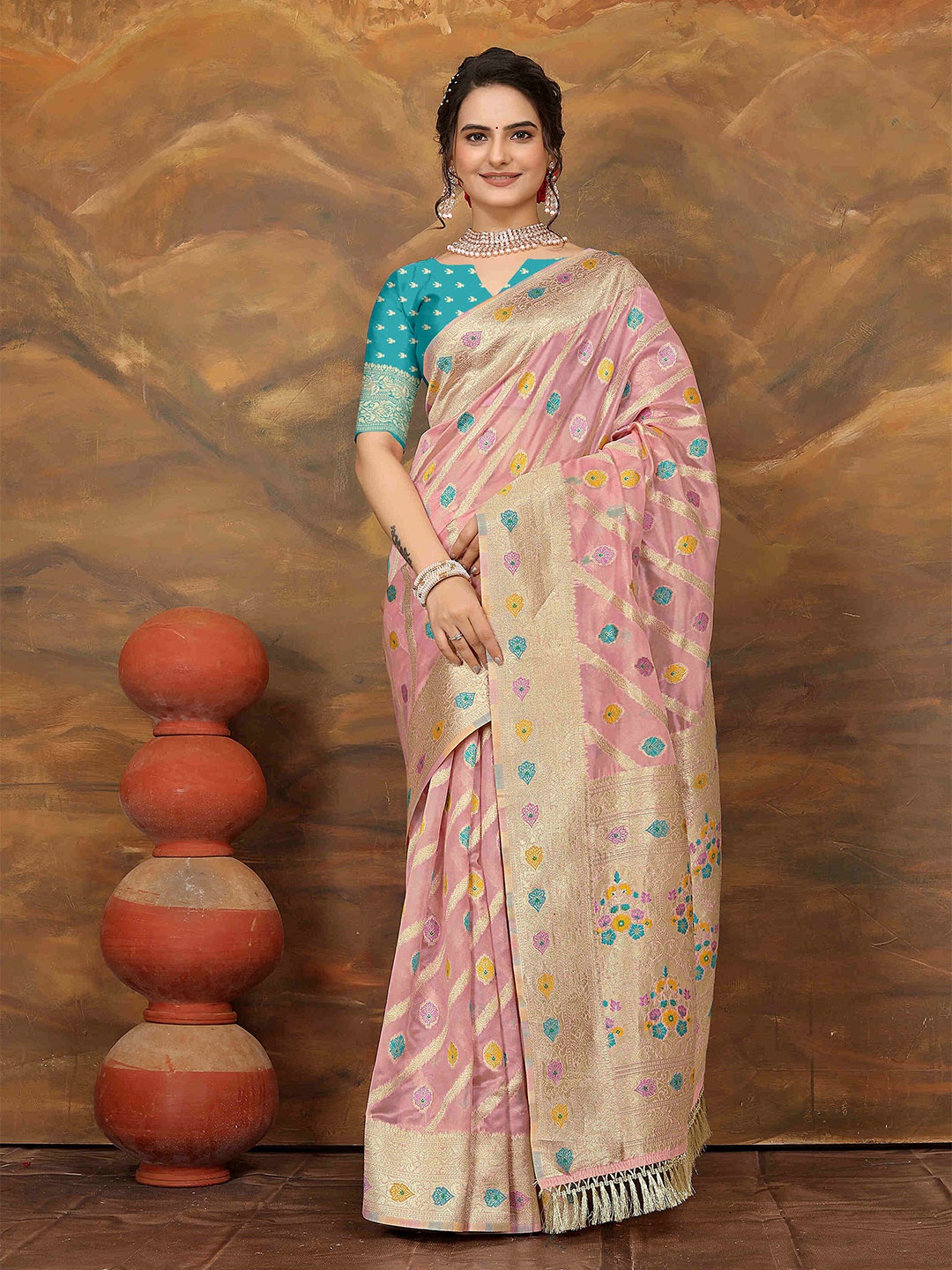 

Aagiri Woven Design Zari Organza Banarasi Saree, Pink