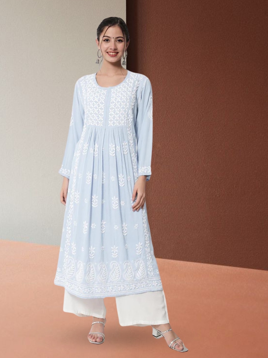 

PARAMOUNT CHIKAN Ethnic Motifs Thread Work Floral A-Line Kurta, Blue