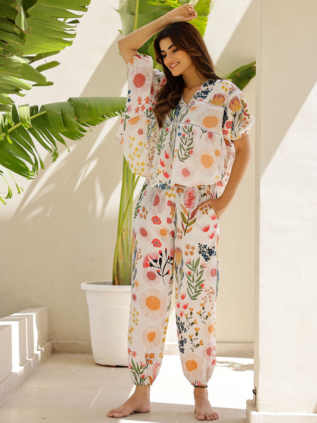 

SANSKRUTIHOMES Floral Printed Pure Cotton Night suit, Off white
