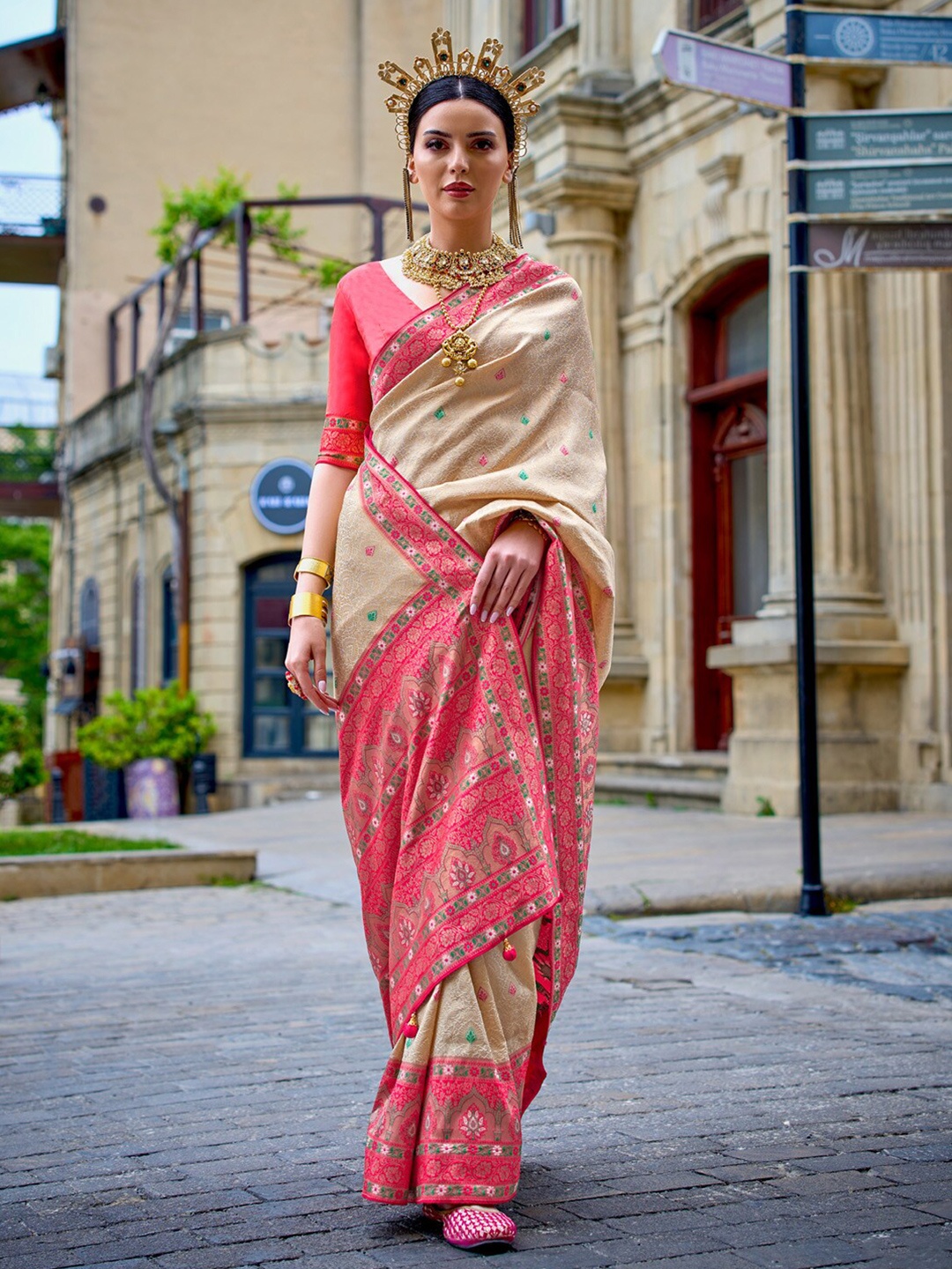 

Anouk Woven Design Jaali Silk Blend Banarasi Saree, Cream