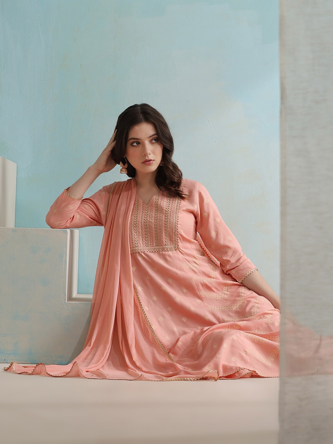 

Khushal K V Neck Gotta Patti Ethnic Embroidered Straight Kurta with Palazzo & Dupatta, Pink