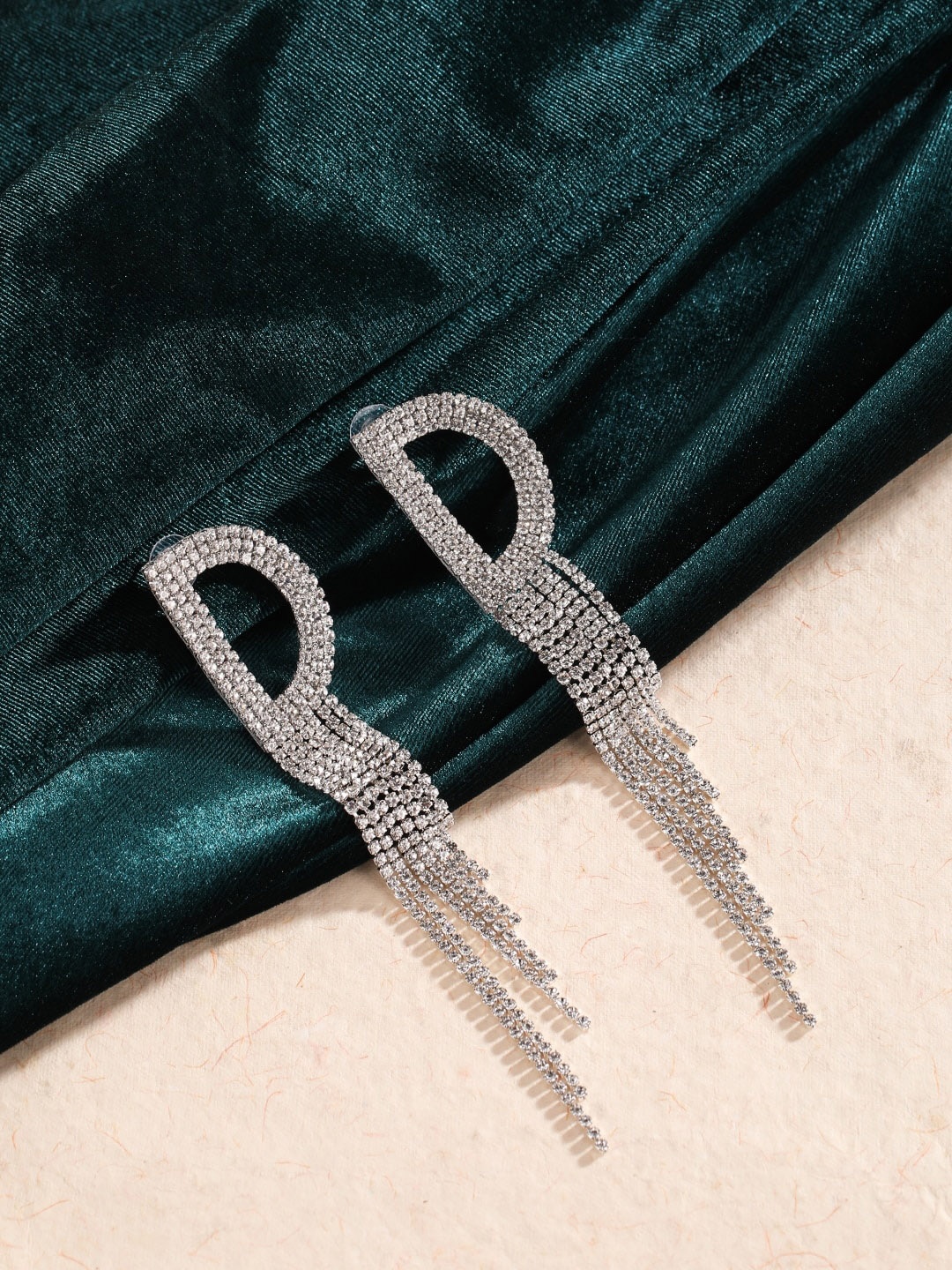 

DressBerry White Silver-Plated Rhinestone Contemporary Drop Earrings