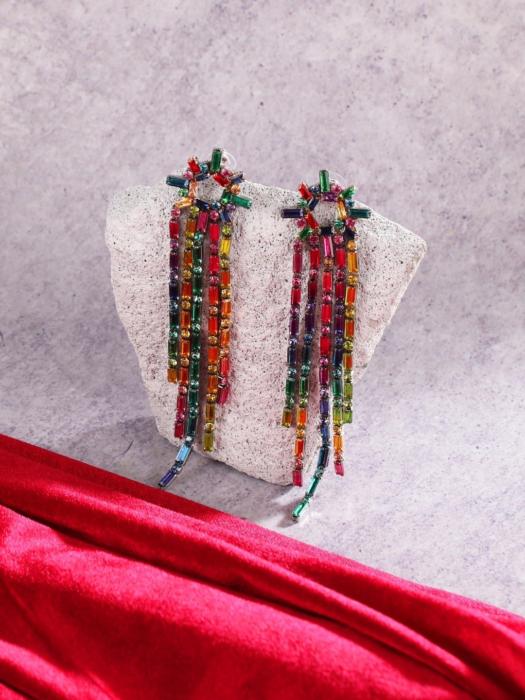 

DressBerry Silver-Plated Rhinestone Studded Contemporary Drop Earrings