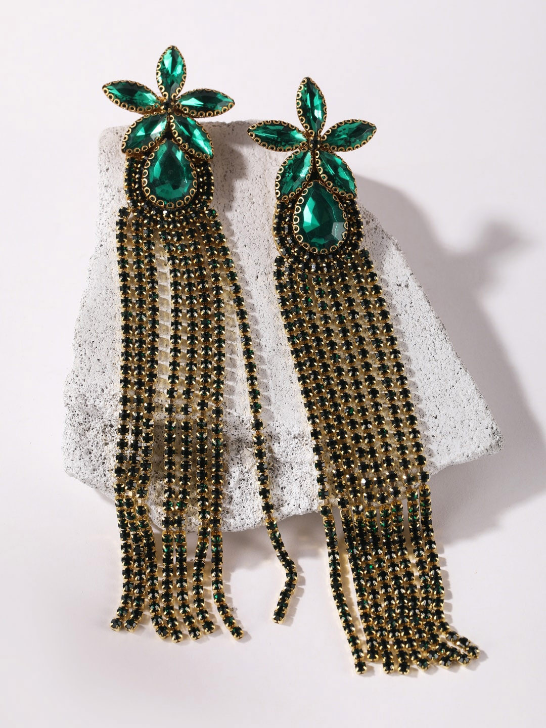 

Stylecast X KPOP Gold-Plated Rhinestone Drop Earrings