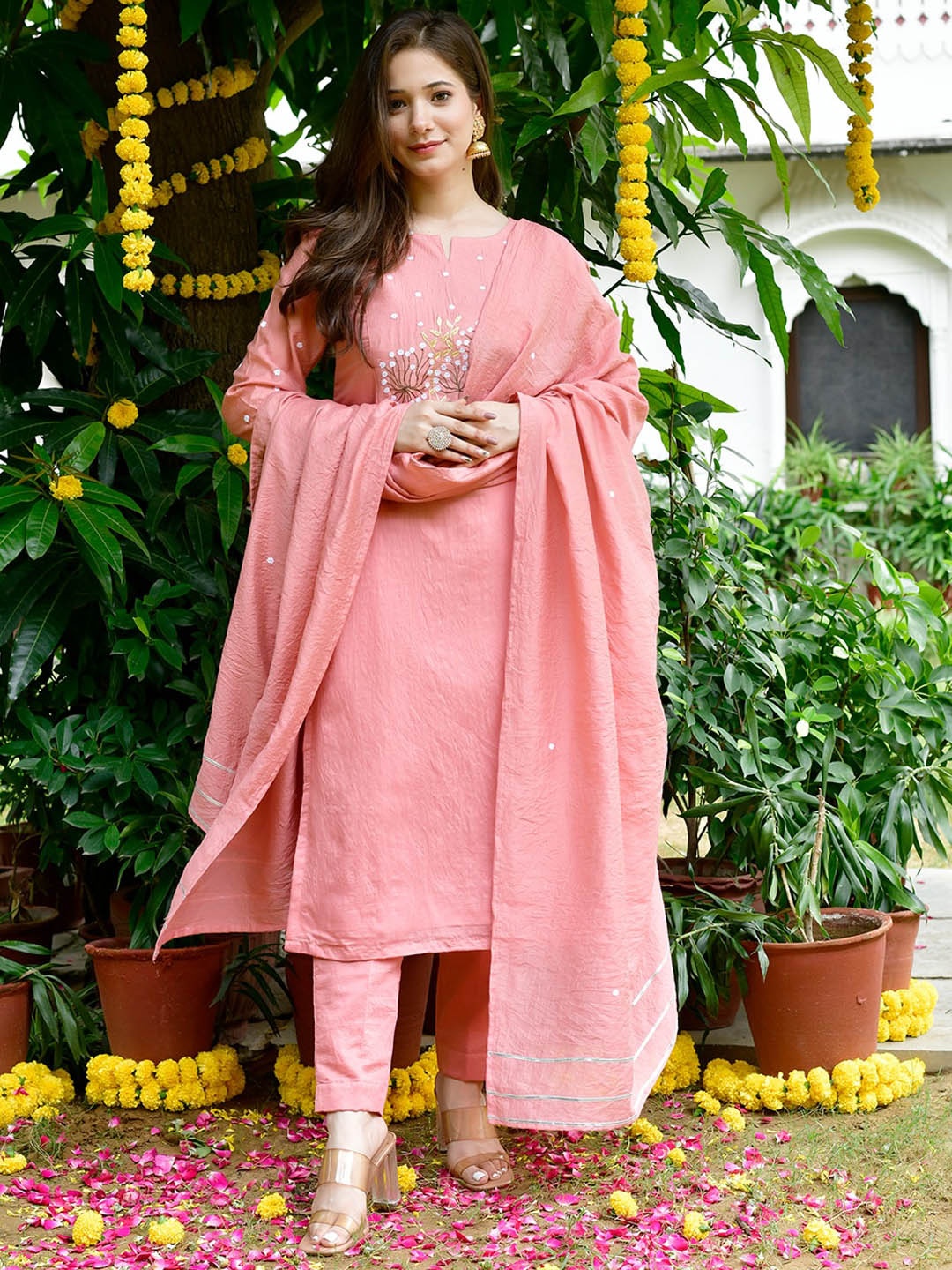 

ROOHANIYAT Ethnic Motifs Embroidered Chanderi Cotton Kurti with Trousers & With Dupatta, Pink