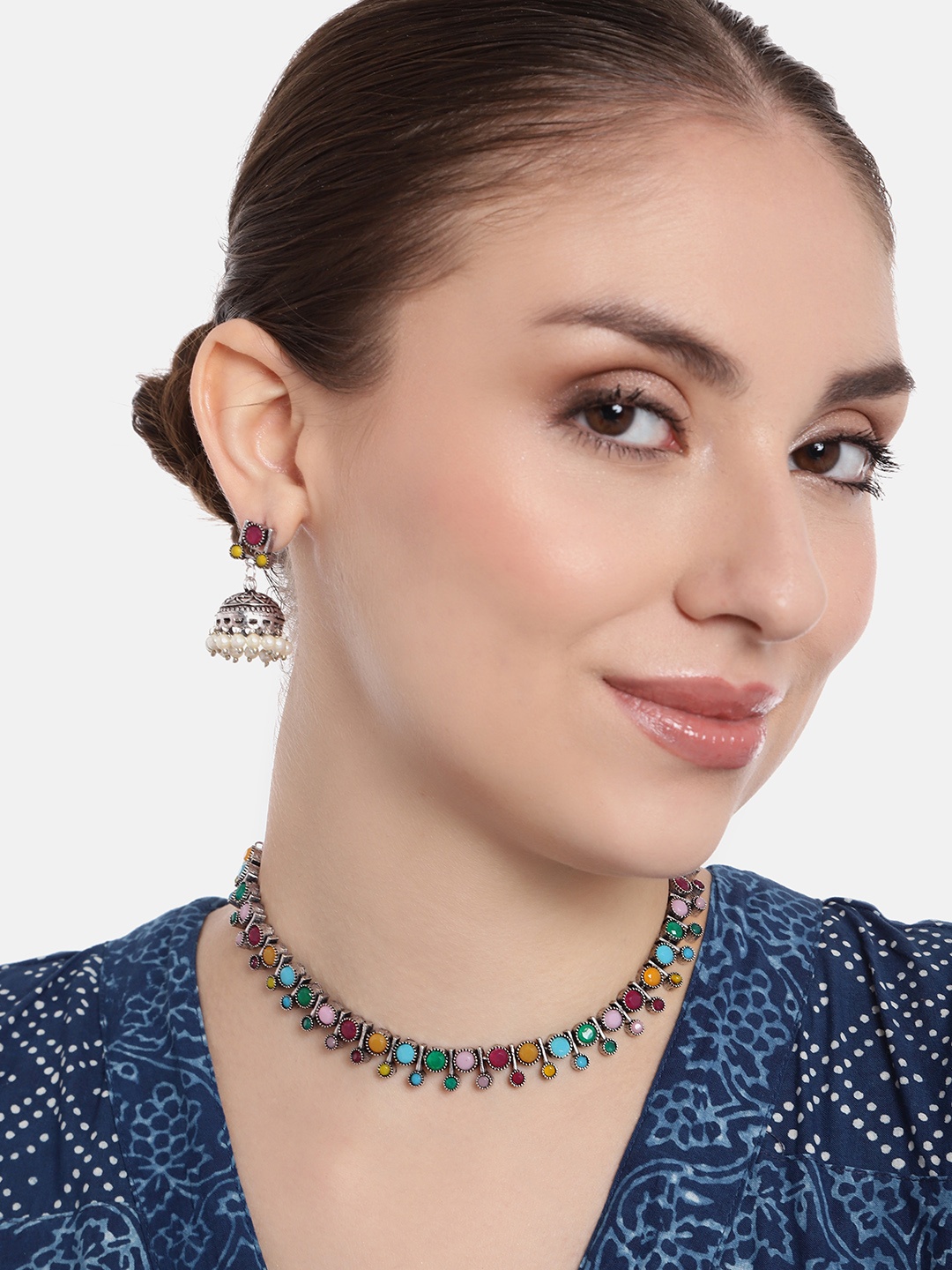 

AITIHYA Oxidised Silver-Plated Stone Studded Necklace & Jhumka Earrings Jewellery Set, Multi