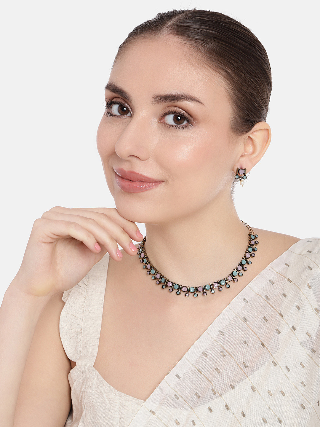 

AITIHYA Women Gold-Plated Stones-Studded Jewellery Set, Multi