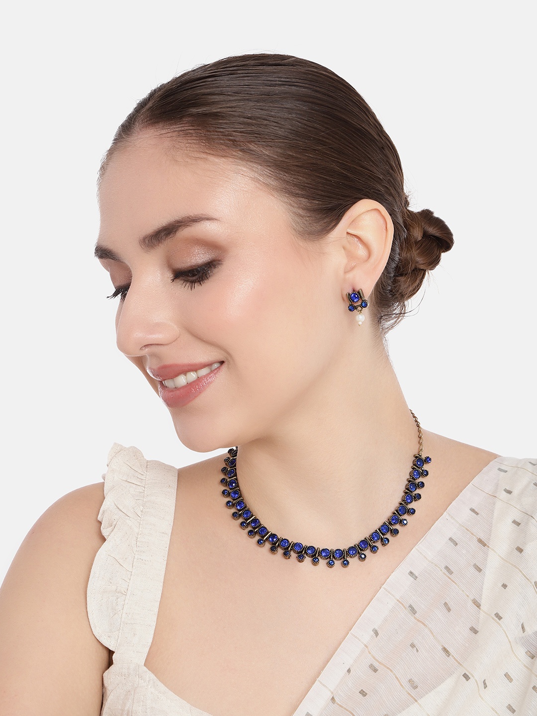 

AITIHYA Women Gold-Plated Stones-Studded Jewellery Set, Blue