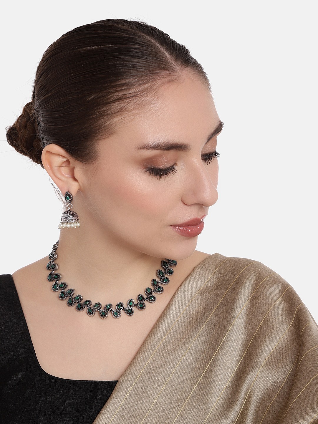 

AITIHYA Silver-Plated Oxidised Artificial Stones & Beads Jewellery Set, Green