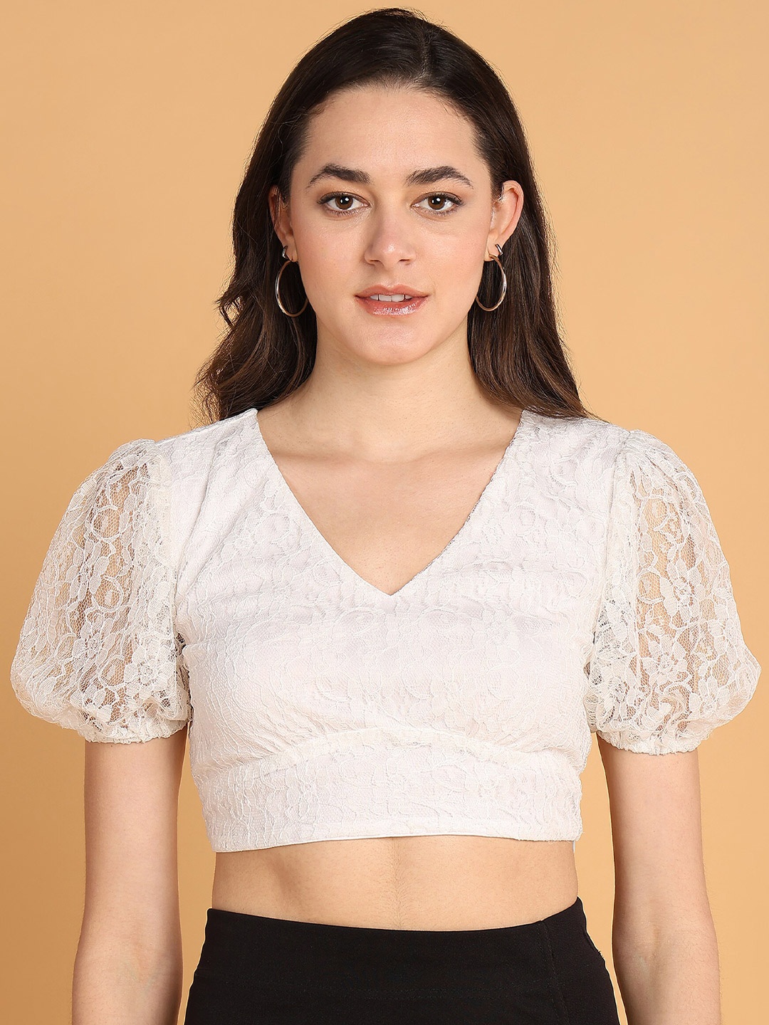 

DODO & MOA Self Design V-Neck Short Puff Sleeve Crop Top, White