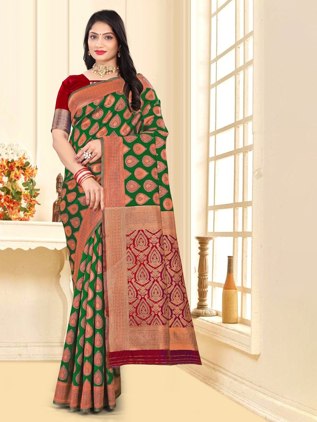 

BAESD Woven Design Zari Banarasi Saree, Green