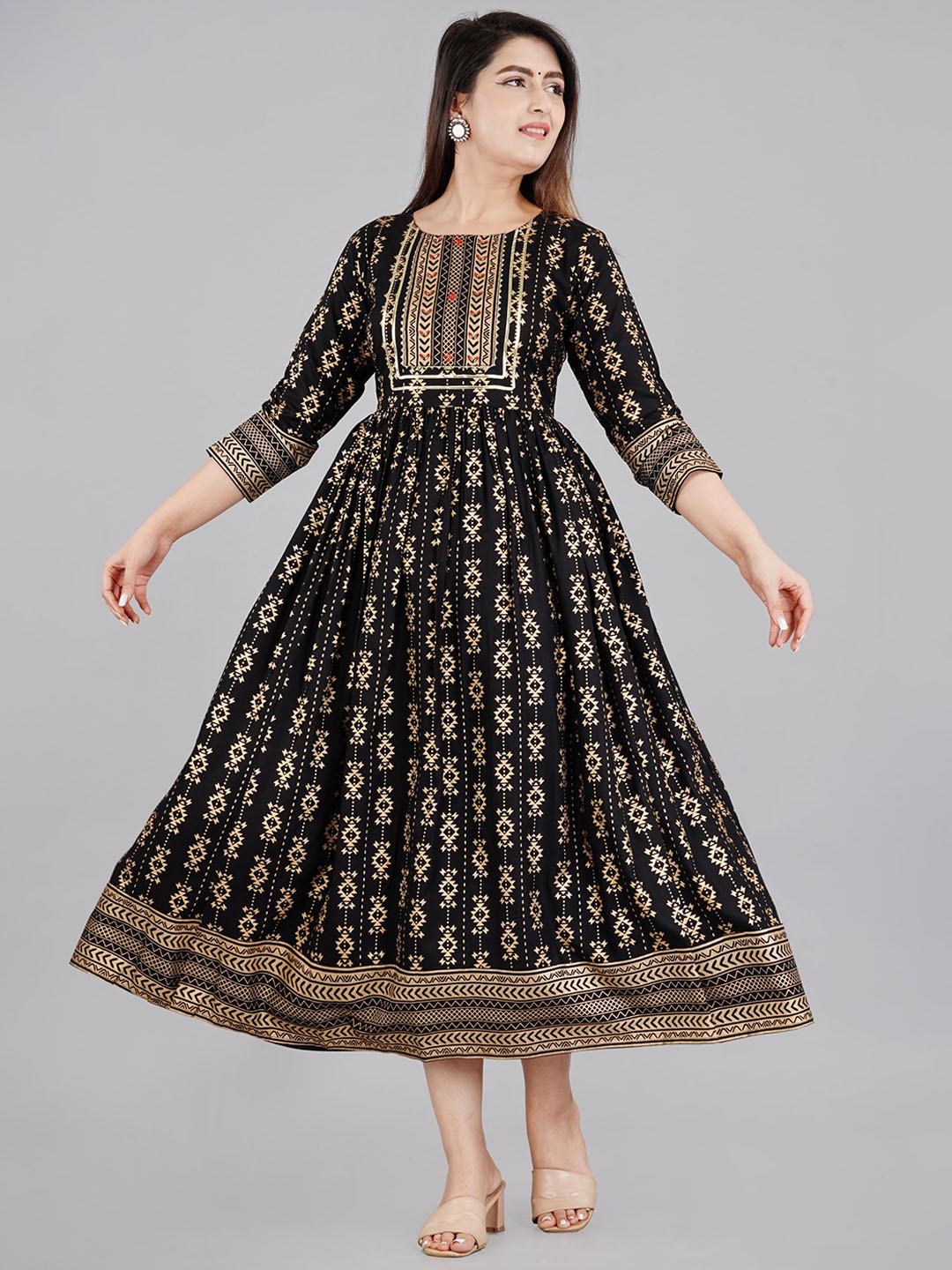 

Mintmarie Ethnic Motifs Printed Beads and Stones Empire Boat Neck Anarkali Kurta, Black