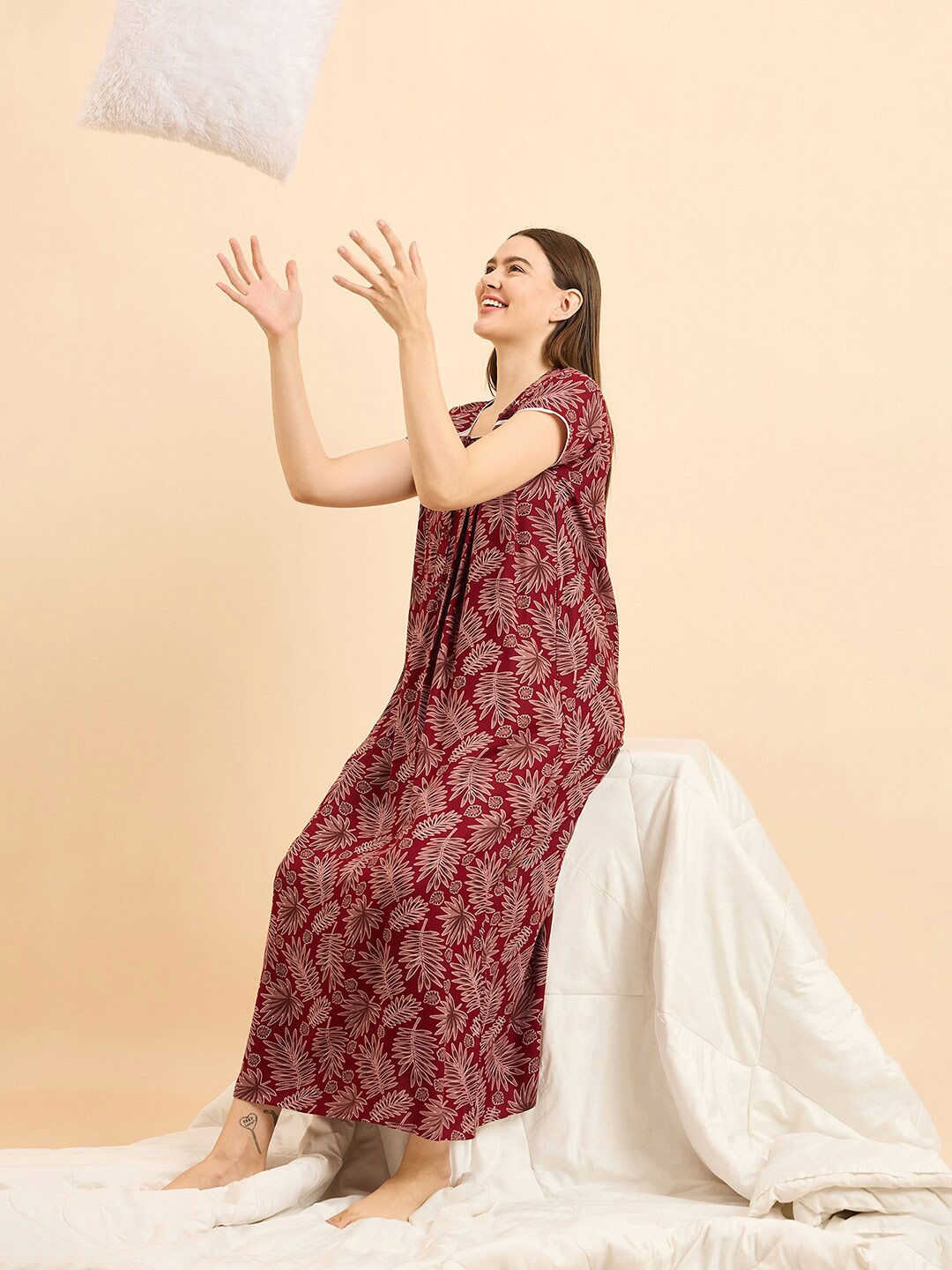 

Sweet Dreams Maroon Floral Printed Pure Cotton Maxi Nightdress